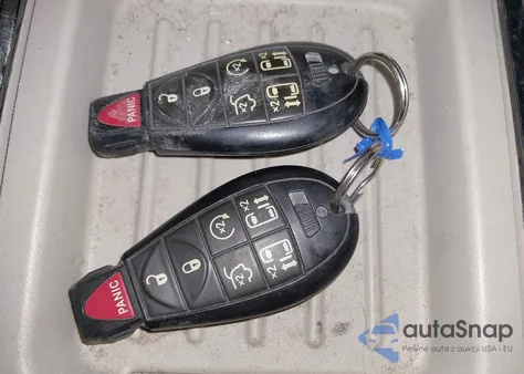 2015 Chrysler Town & Country Touring-L from USA, damaged, VIN 2C4RC1CG6FR577577